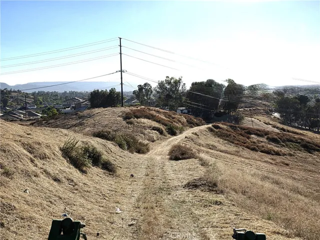 30925 Nicolas Road, Temecula, California 92591