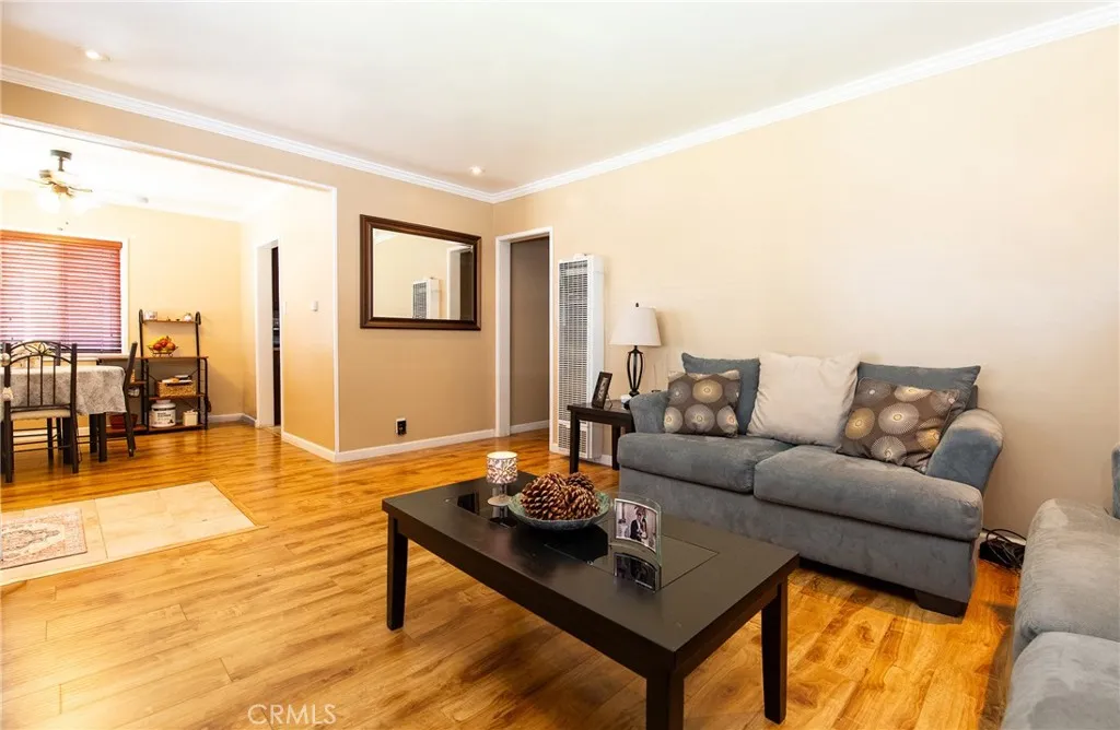 4750 W 133rd Street, Hawthorne, California 90250 home-pic-6