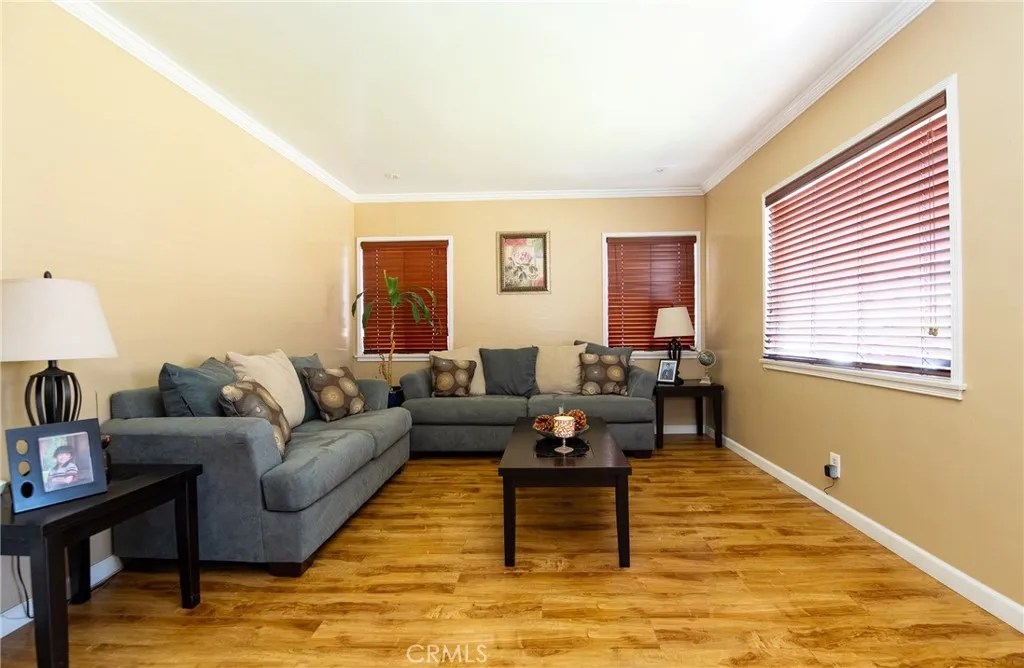 4750 W 133rd Street, Hawthorne, California 90250 home-pic-5