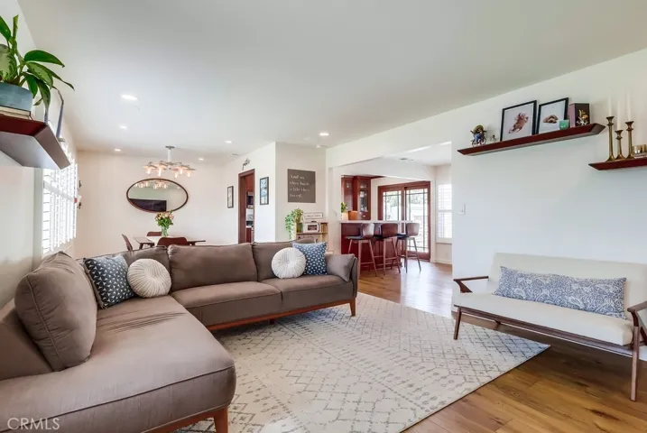 2154 Kallin Avenue, Long Beach, California 90815