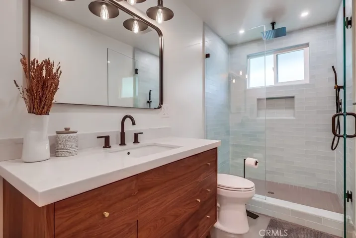 2154 Kallin Avenue, Long Beach, California 90815