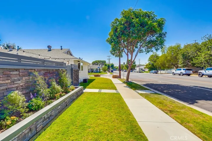 2154 Kallin Avenue, Long Beach, California 90815