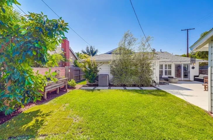 2154 Kallin Avenue, Long Beach, California 90815