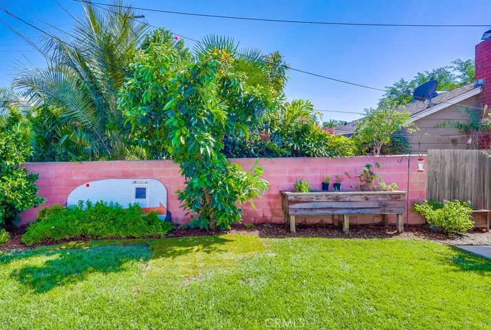 2154 Kallin Avenue, Long Beach, California 90815