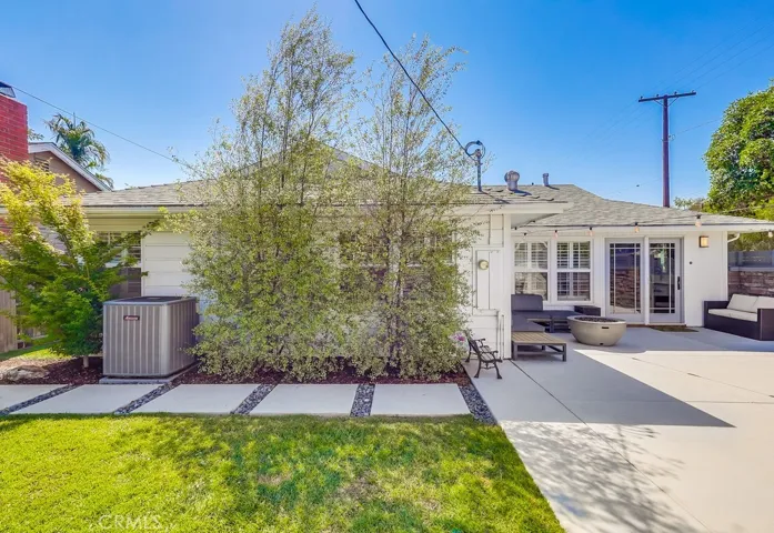2154 Kallin Avenue, Long Beach, California 90815