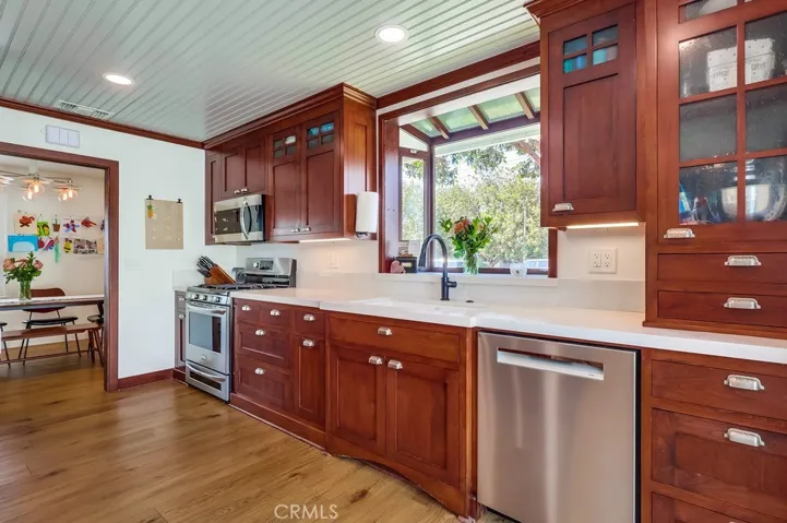 2154 Kallin Avenue, Long Beach, California 90815