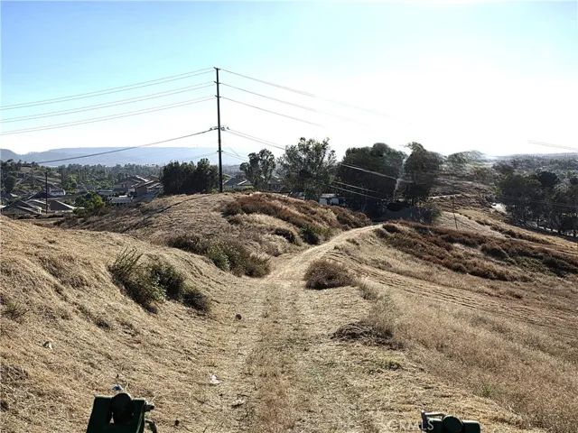 30925 Nicolas Road, Temecula, California 92591