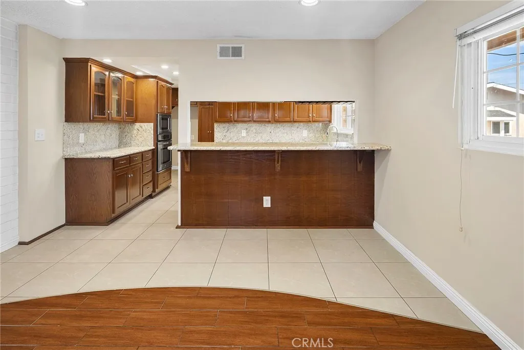 1956 W 231st Street, Torrance, California 90501 home-pic-18