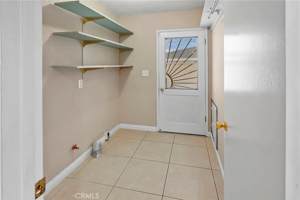 1956 W 231st Street, Torrance, California 90501 home-pic-11