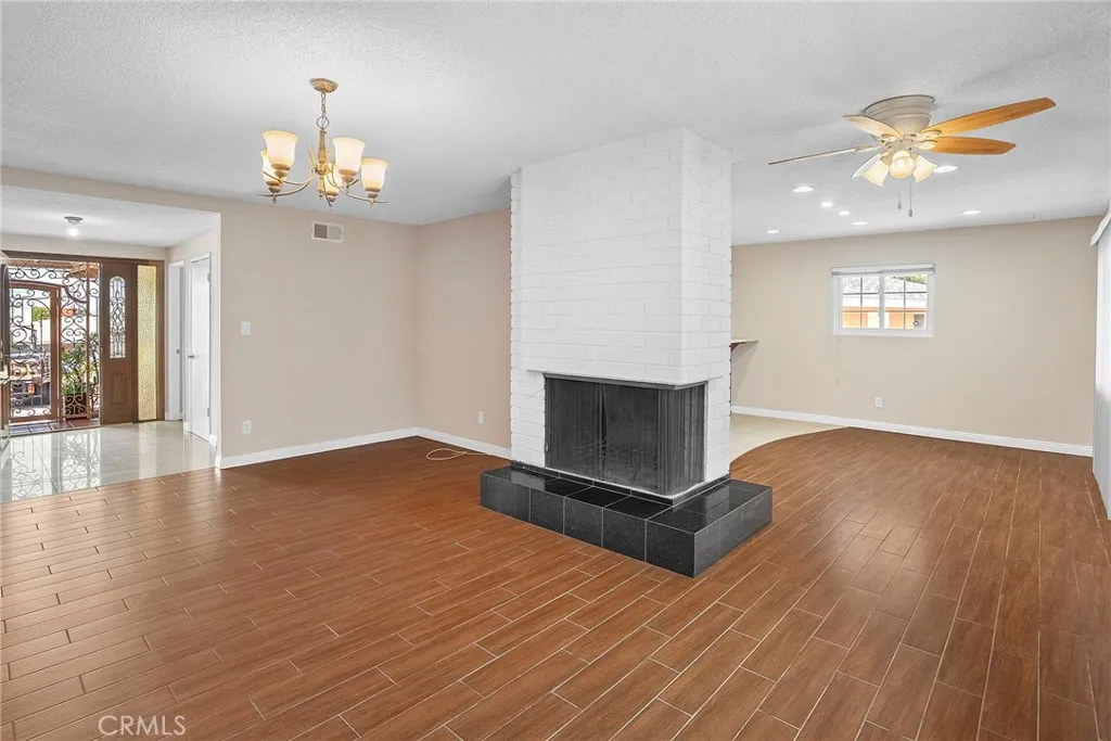 1956 W 231st Street, Torrance, California 90501 home-pic-22