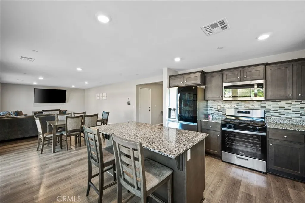 50007 Calle Frontera, Coachella, California 92236 home-pic-9