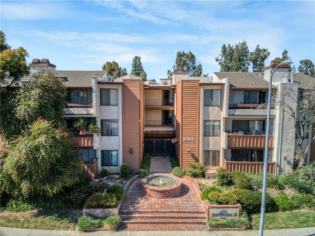 15155 Sherman Way 14, Van Nuys, California 91405 home-pic-3