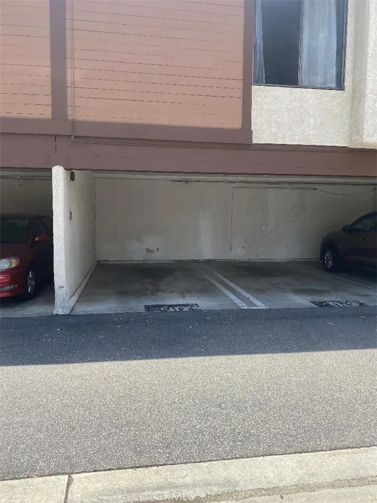15155 Sherman Way 14, Van Nuys, California 91405 home-pic-32