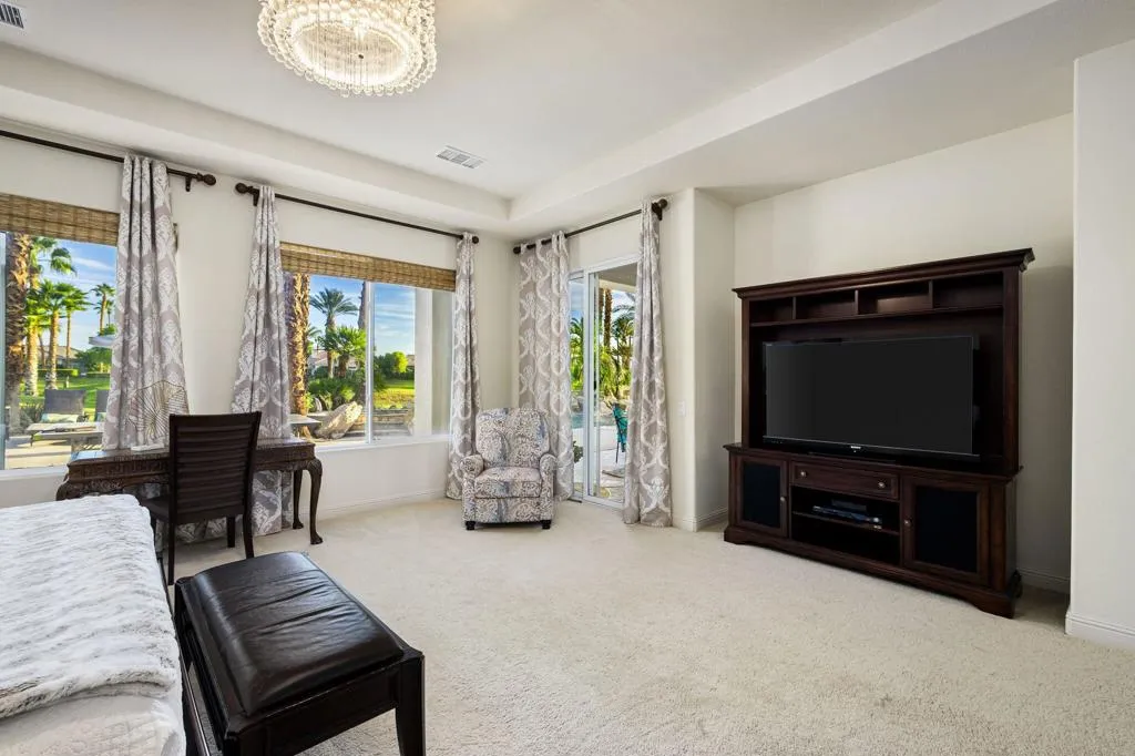 81390 Golf View Drive, La Quinta, California 92253 home-pic-14