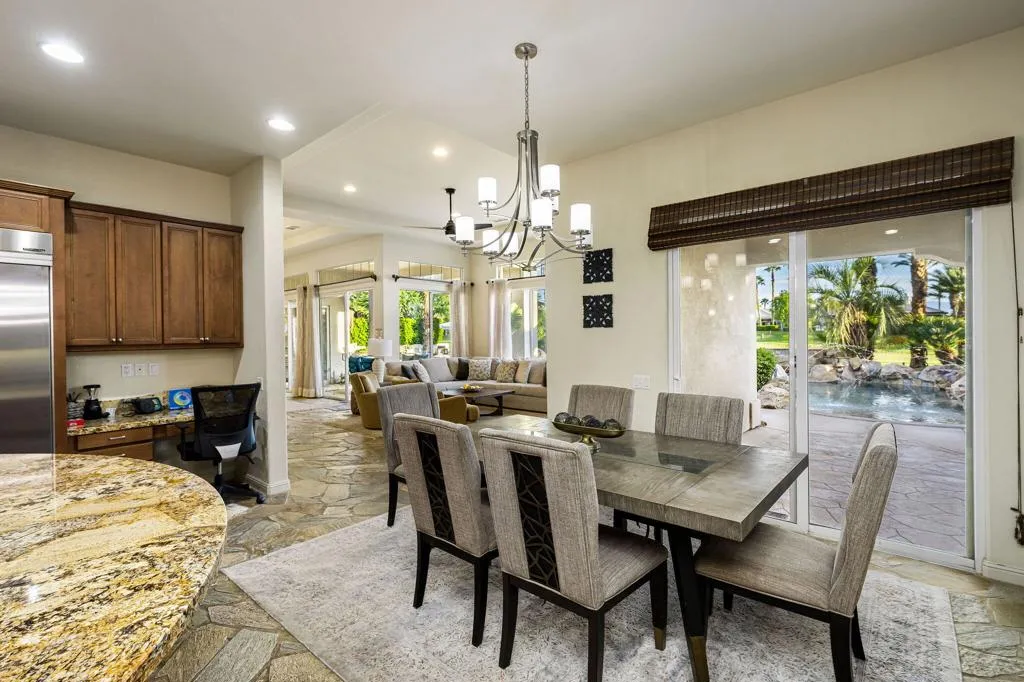 81390 Golf View Drive, La Quinta, California 92253 home-pic-13