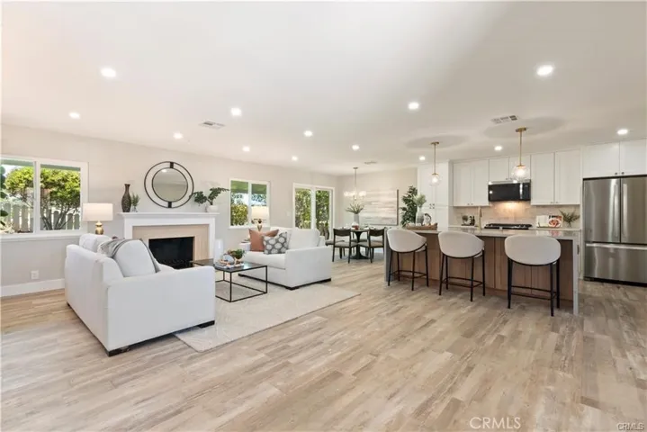 16422 Roca Drive, San Diego, California 92128