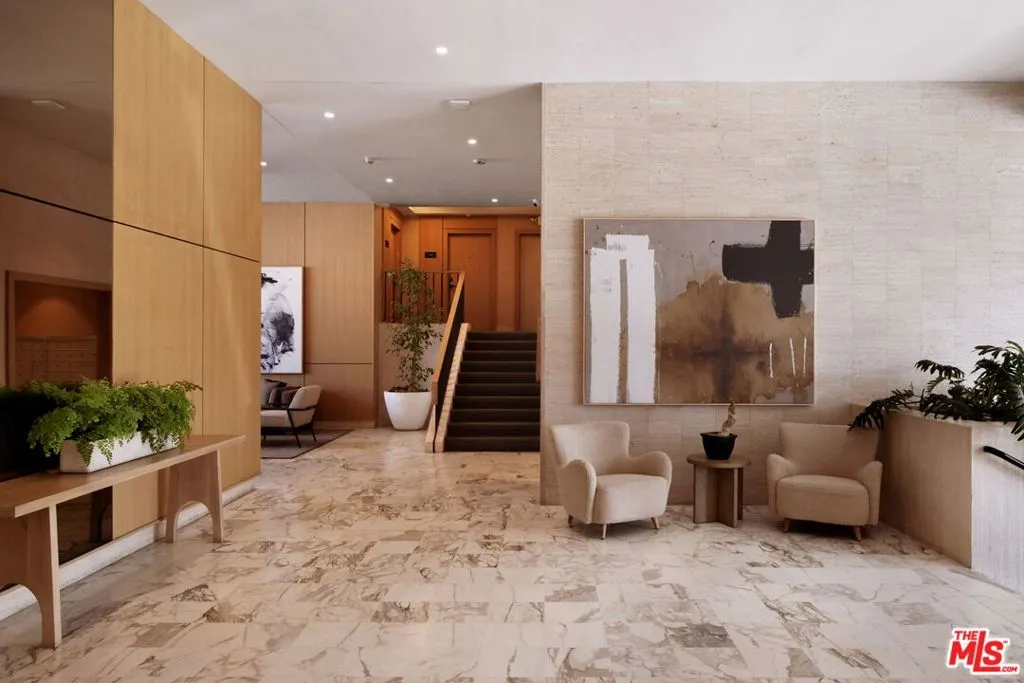 999 N Doheny Drive 807, West Hollywood, California 90069 home-pic-14