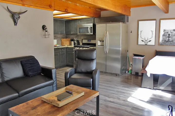 556 Villa Grove Avenue, Big Bear City, California 92314 home-pic-4