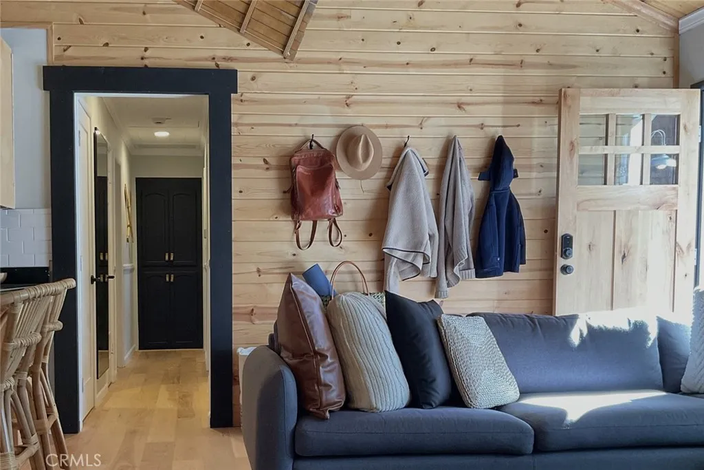 39934 Forest Road, Big Bear Lake, California 92315 home-pic-10