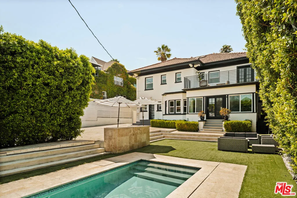 564 N Normandie Avenue, Los Angeles, California 90004 home-pic-22