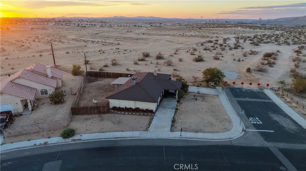 16226 Brookfield Drive, Victorville, California 92394 home-pic-40