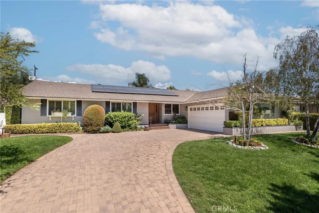 1359 Cedarview Drive, Claremont, California 91711 home-pic-0