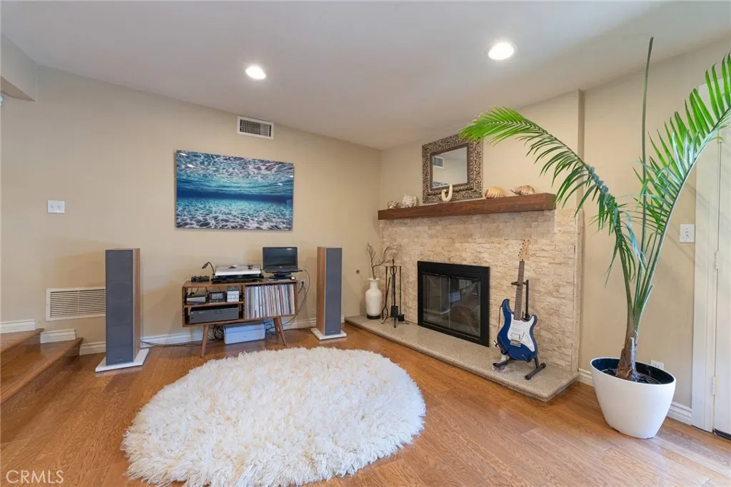 1359 Cedarview Drive, Claremont, California 91711 home-pic-6