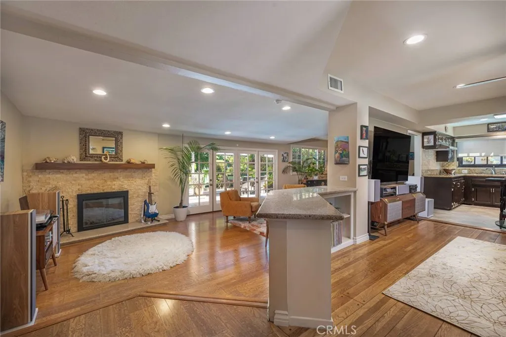 1359 Cedarview Drive, Claremont, California 91711 home-pic-3