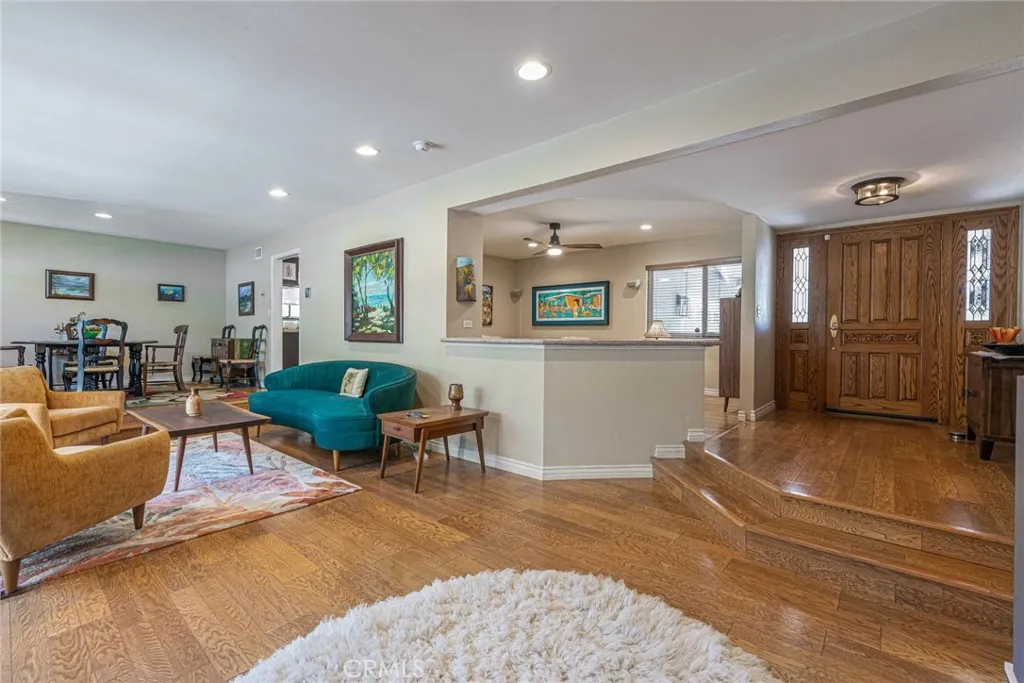 1359 Cedarview Drive, Claremont, California 91711 home-pic-4