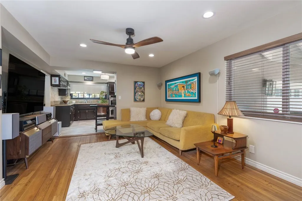 1359 Cedarview Drive, Claremont, California 91711 home-pic-11
