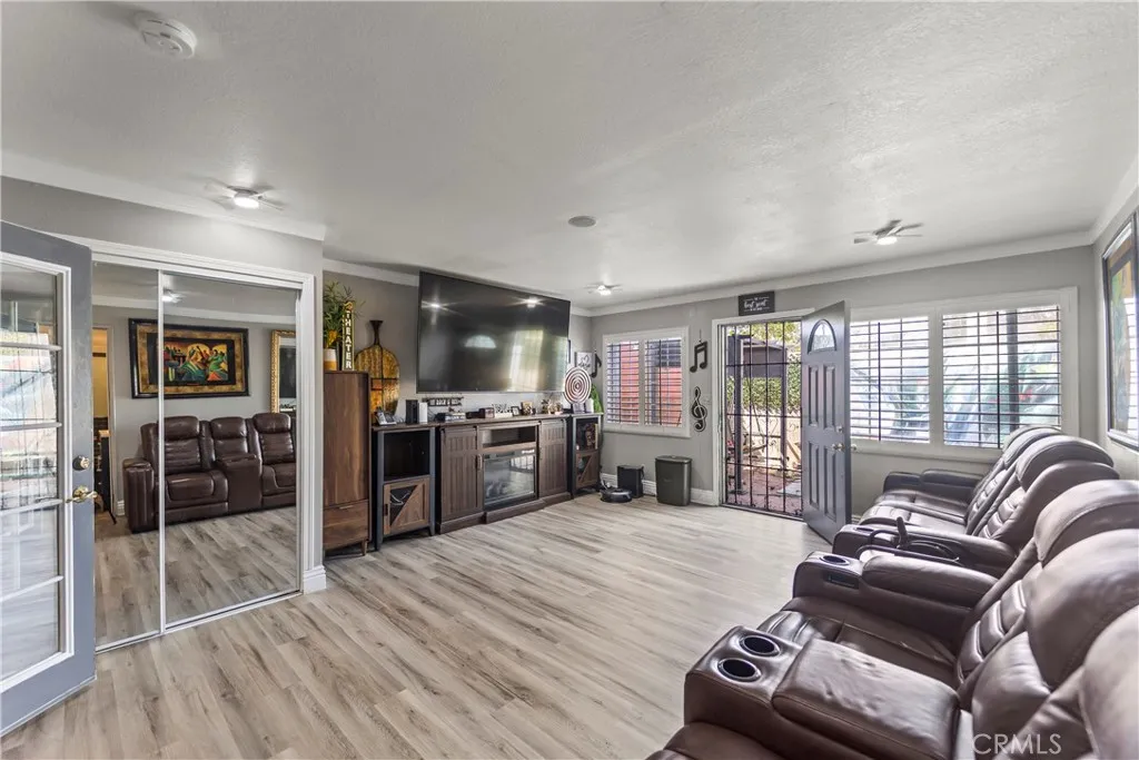19202 Campaign Drive, Carson, California 90746 home-pic-30