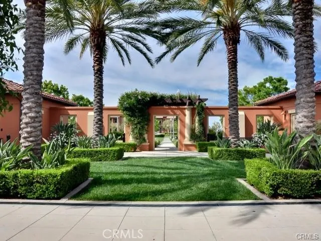 502 Trailblaze, Irvine, California 92618