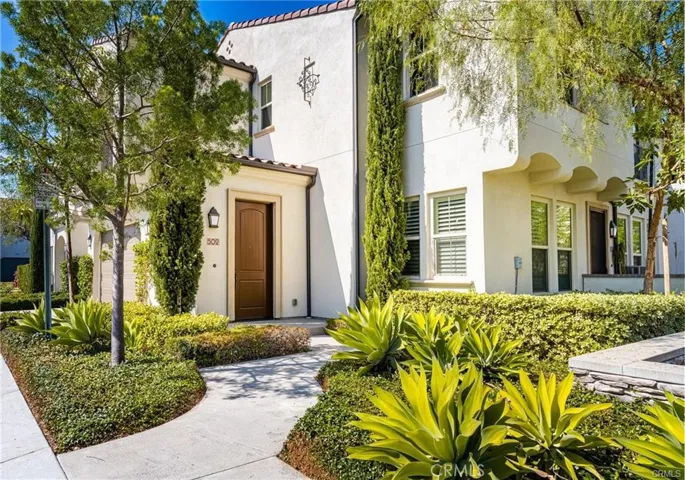 502 Trailblaze, Irvine, California 92618