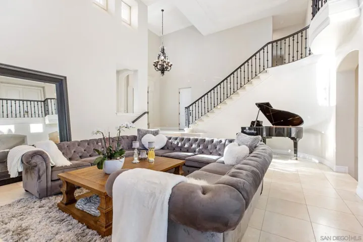 7124 Aviara Dr, Carlsbad, California 92011