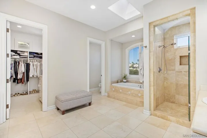 7124 Aviara Dr, Carlsbad, California 92011