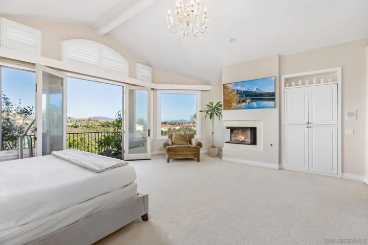 7124 Aviara Dr, Carlsbad, California 92011