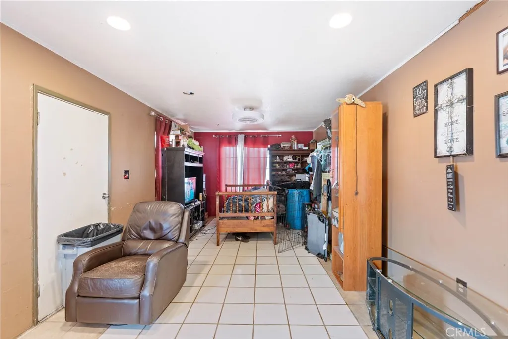 20825 Aster Road, Adelanto, California 92301 home-pic-16