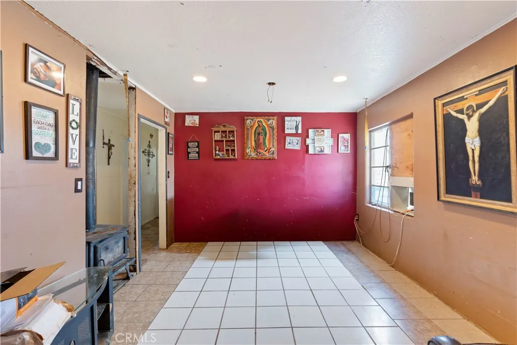 20825 Aster Road, Adelanto, California 92301 home-pic-17
