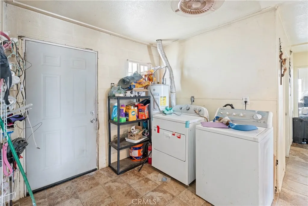 20825 Aster Road, Adelanto, California 92301 home-pic-9
