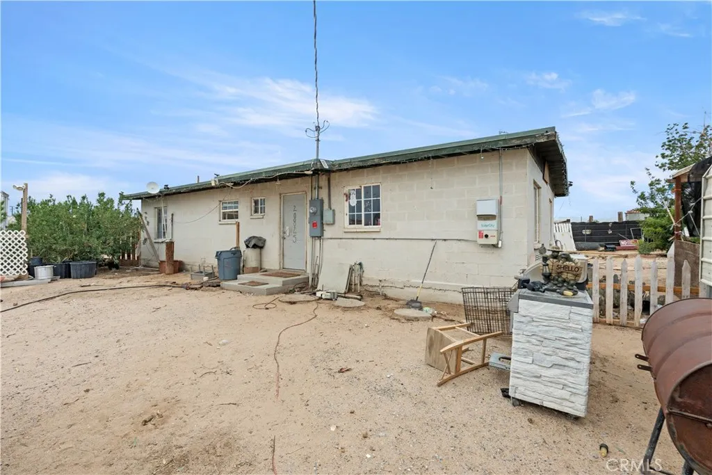 20825 Aster Road, Adelanto, California 92301 home-pic-0