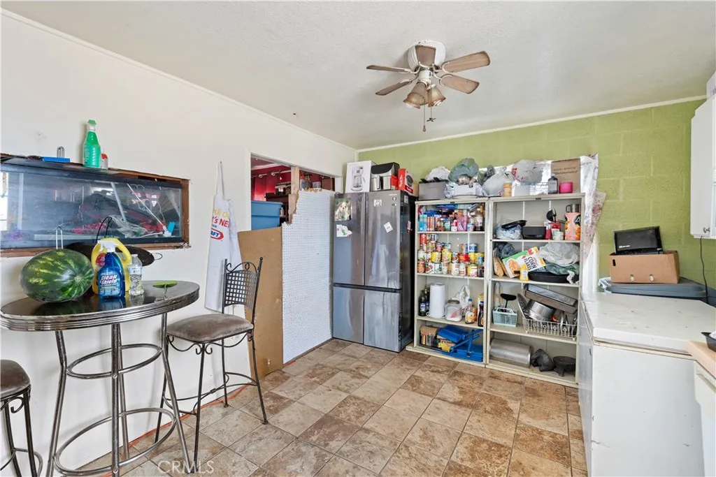 20825 Aster Road, Adelanto, California 92301 home-pic-12