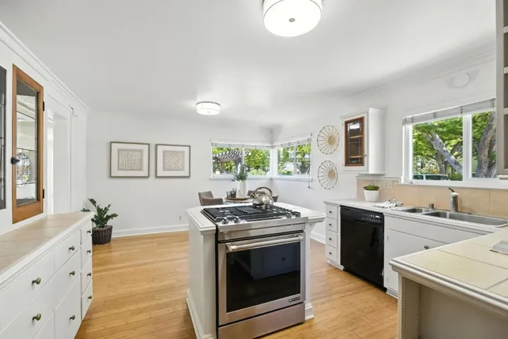1449 Merrywood Drive, San Jose, California 95118