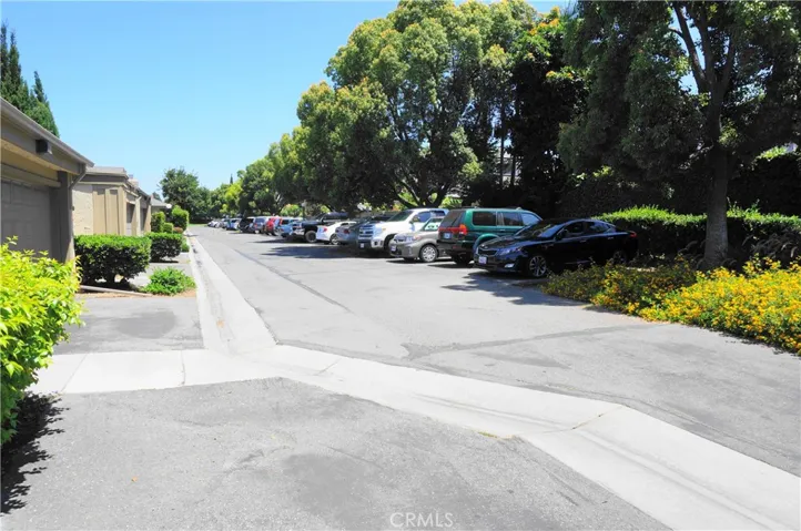 2015 E Saddlewood Lane, Anaheim, California 92806