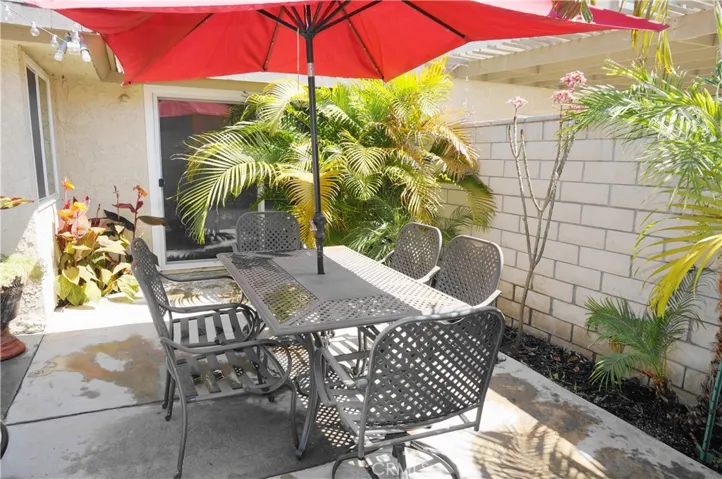 2015 E Saddlewood Lane, Anaheim, California 92806