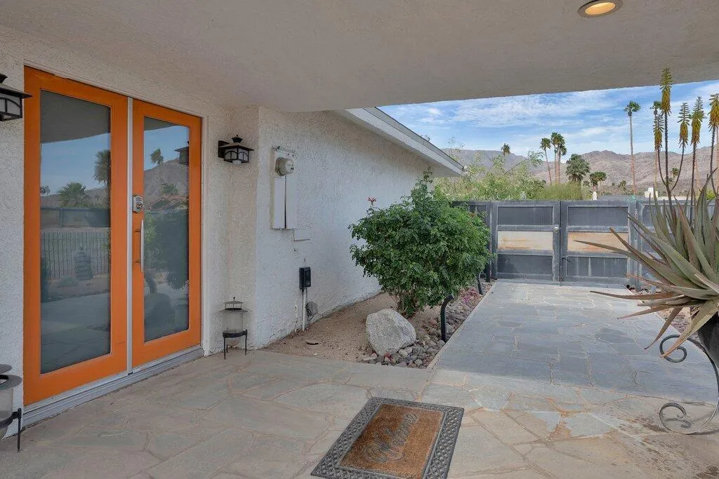 48320 Beverly Drive, Palm Desert, California 92260 home-pic-4