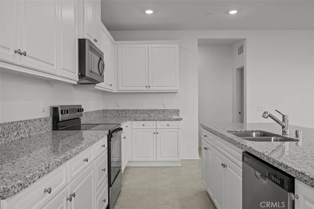 25632 Ranch House Road, Homeland, California 92548 home-pic-18