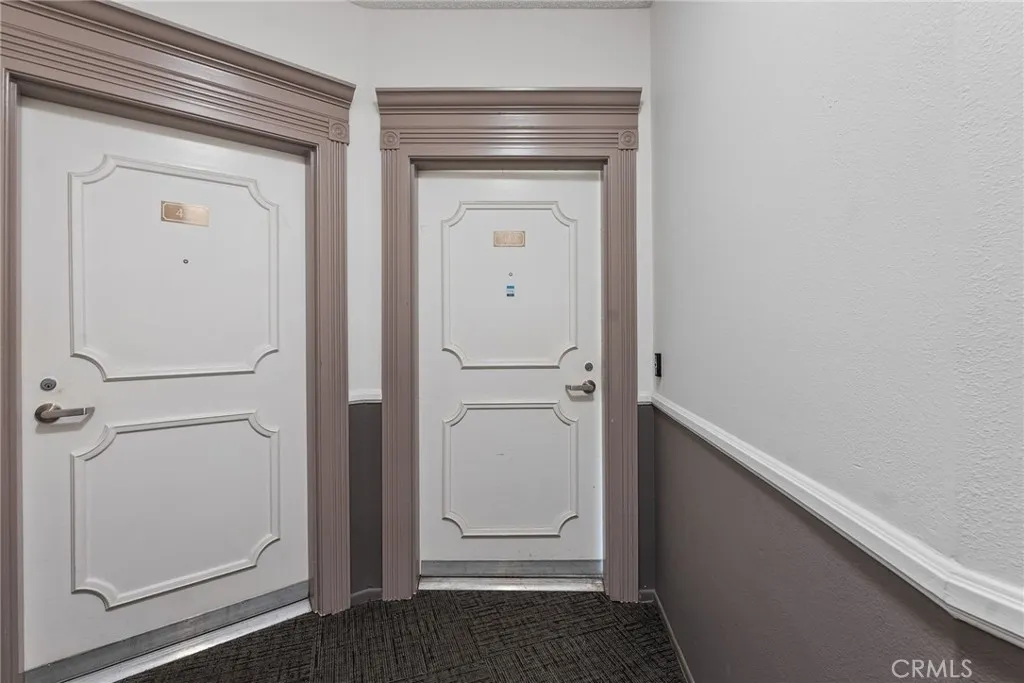 620 S Gramercy Place 412, Los Angeles, California 90005 home-pic-20