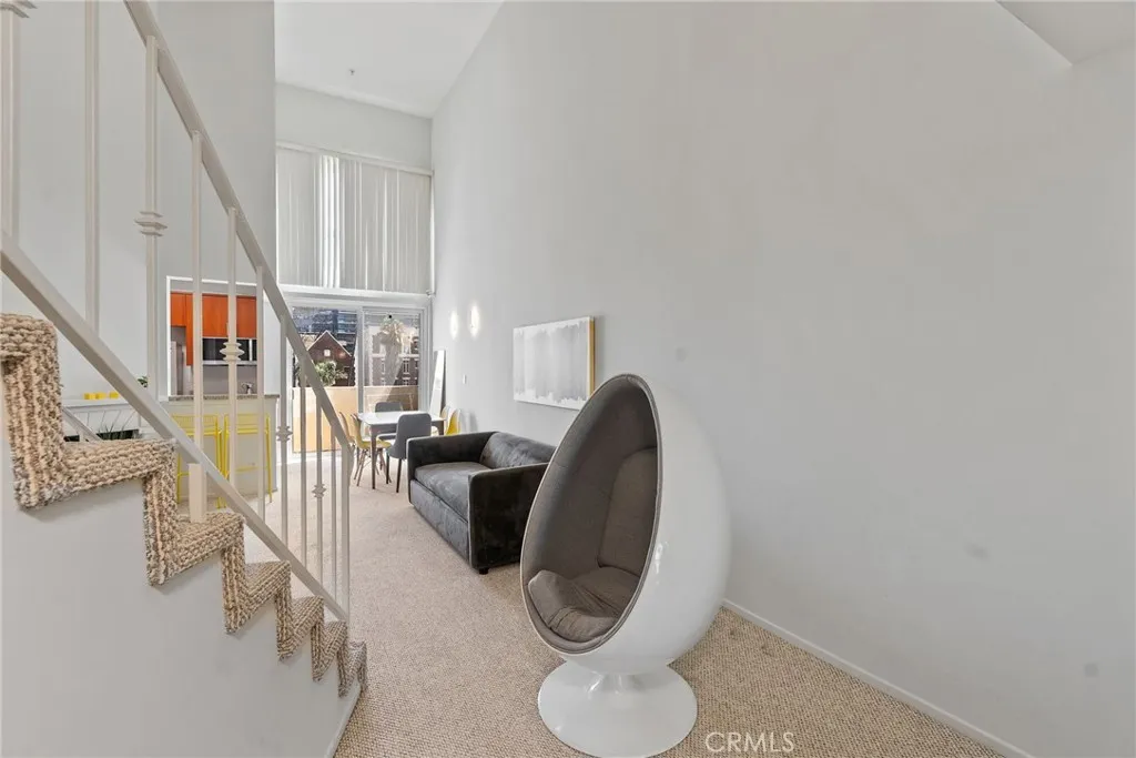 620 S Gramercy Place 412, Los Angeles, California 90005 home-pic-12