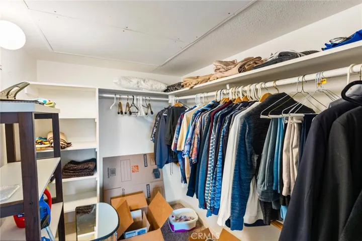 Large Primary walk in closet