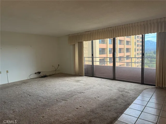 Vacant Original